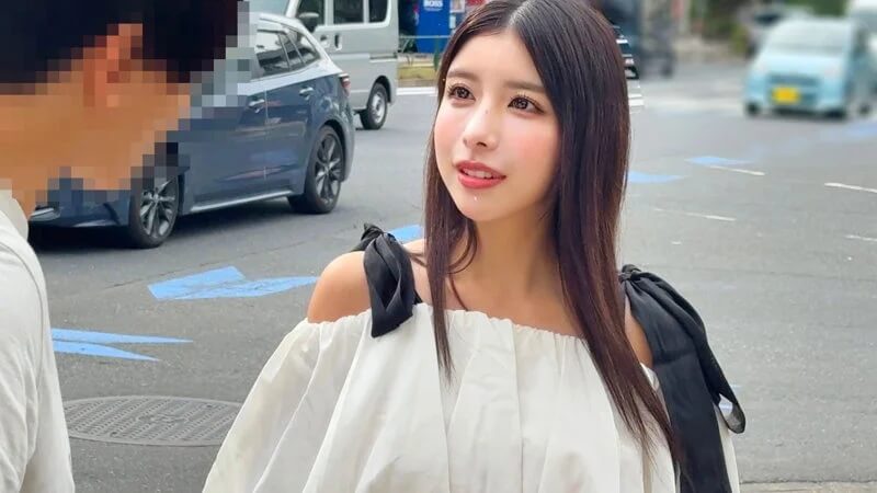 つかささん｜低身長・巨尻系の黒髪ロングヘアお姉さん【SMNN-054】