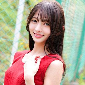 れいや｜156cm×茶髪ロングヘアストレートの低身長美人妻【SMJZ-103】